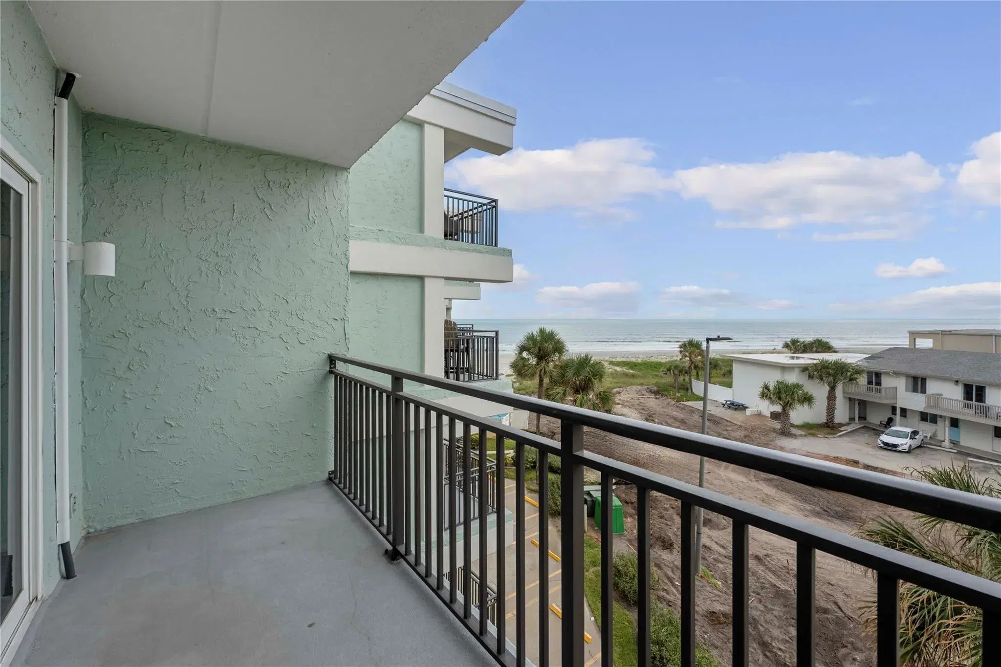 Picture of 731 1St Street S 4F, Jacksonville Beach, FL 32250