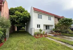 Picture of 972 W 79Th Pl 79, Hialeah, FL 33014