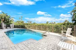 Picture of 829 Pyrula Ave, Sanibel, FL 33957