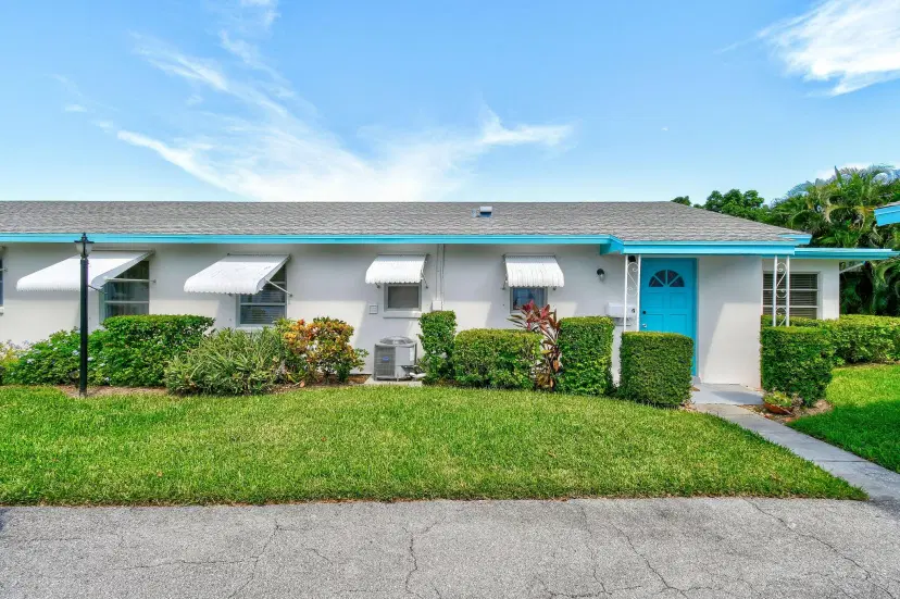 Picture of 3104 Meridian Way N 4, Palm Beach Gardens FL 33410