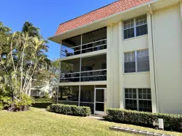 Picture of 5580 S Tamberlane Circle 235, Palm Beach Gardens, FL 33418