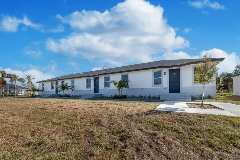 Picture of 260 Rotonda Boulevard W, Rotonda West FL 33947