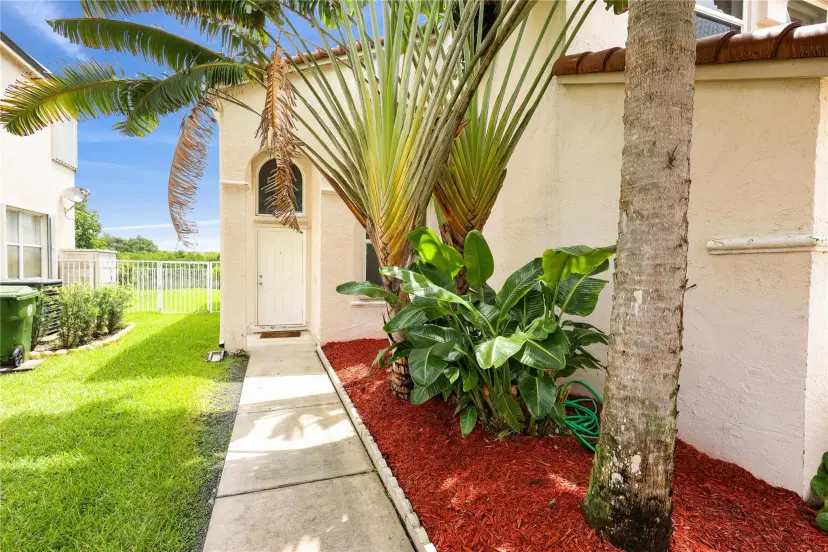 Picture of 271 NW 151St Ave, Pembroke Pines FL 33028