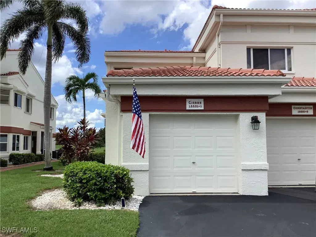 Picture of 13331 Medinah Cir W 1, Fort Myers, FL 33907