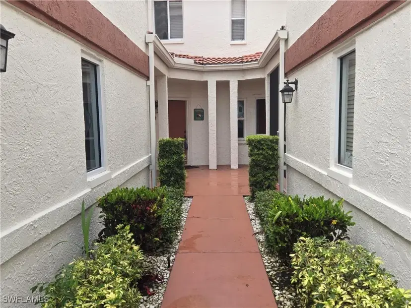 Picture of 13331 Medinah Cir W 1, Fort Myers FL 33907