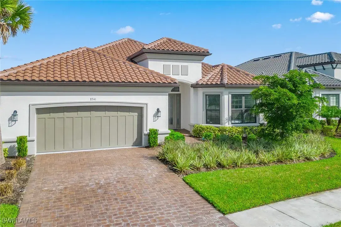 Picture of 8341 Promoso Ct, Naples, FL 34114