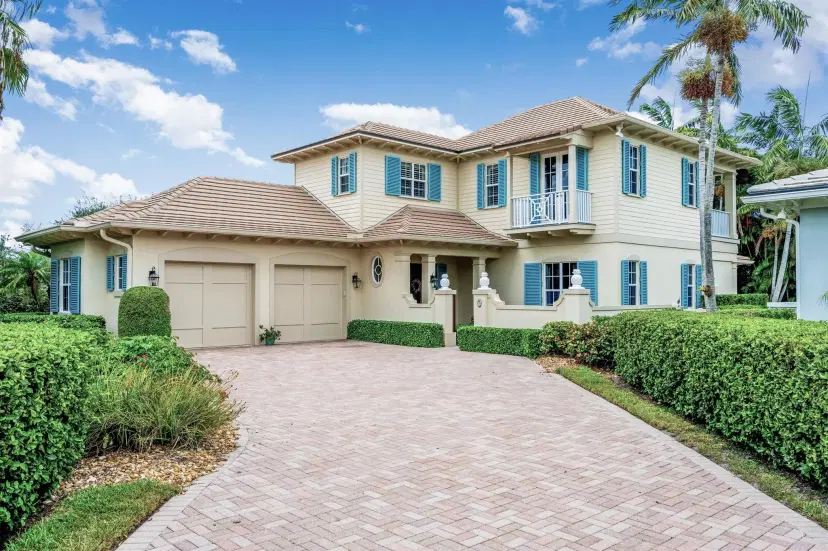 Picture of 410 N Palm Island Circle, Vero Beach FL 32963