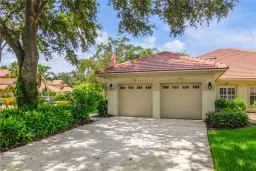 Picture of 221 Napa Ridge Rd E, Naples, FL 34119