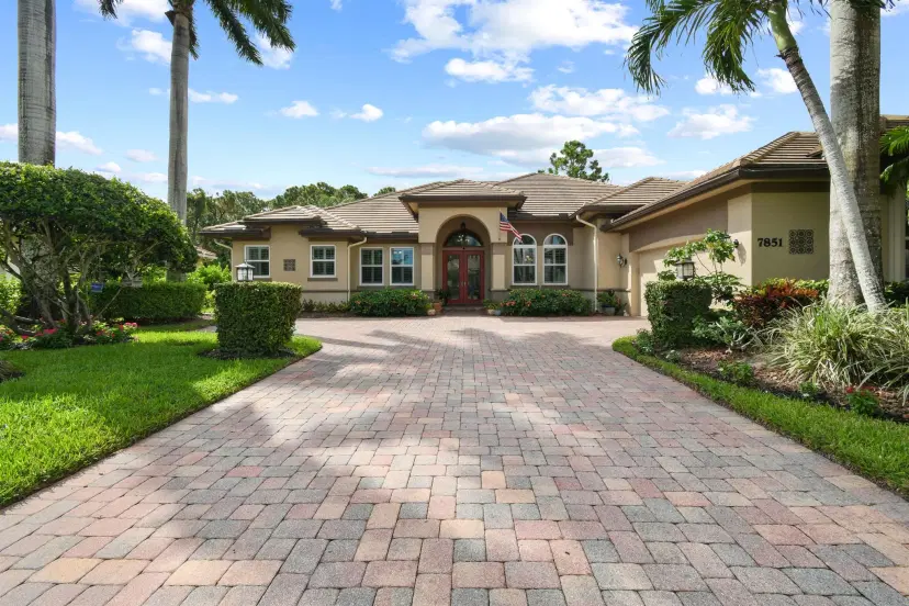 Picture of 7851 SE Double Tree Drive, Hobe Sound FL 33455