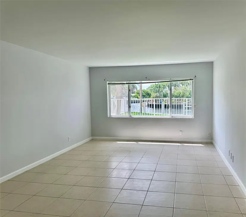 Picture of 251 SE 6Th Ave 5, Pompano Beach FL 33060