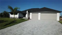 Picture of 702 NW 30Th Pl, Cape Coral, FL 33993