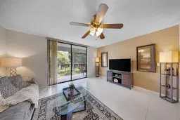 Picture of 5250 Las Verdes Cir 317, Delray Beach, FL 33484