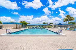 Picture of 5250 Las Verdes Cir 317, Delray Beach, FL 33484