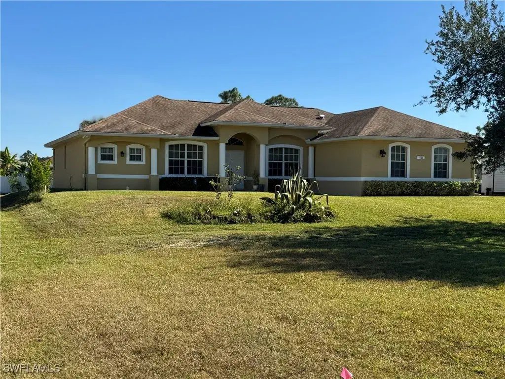 Picture of 1108 Lee Ave, Lehigh Acres, FL 33972