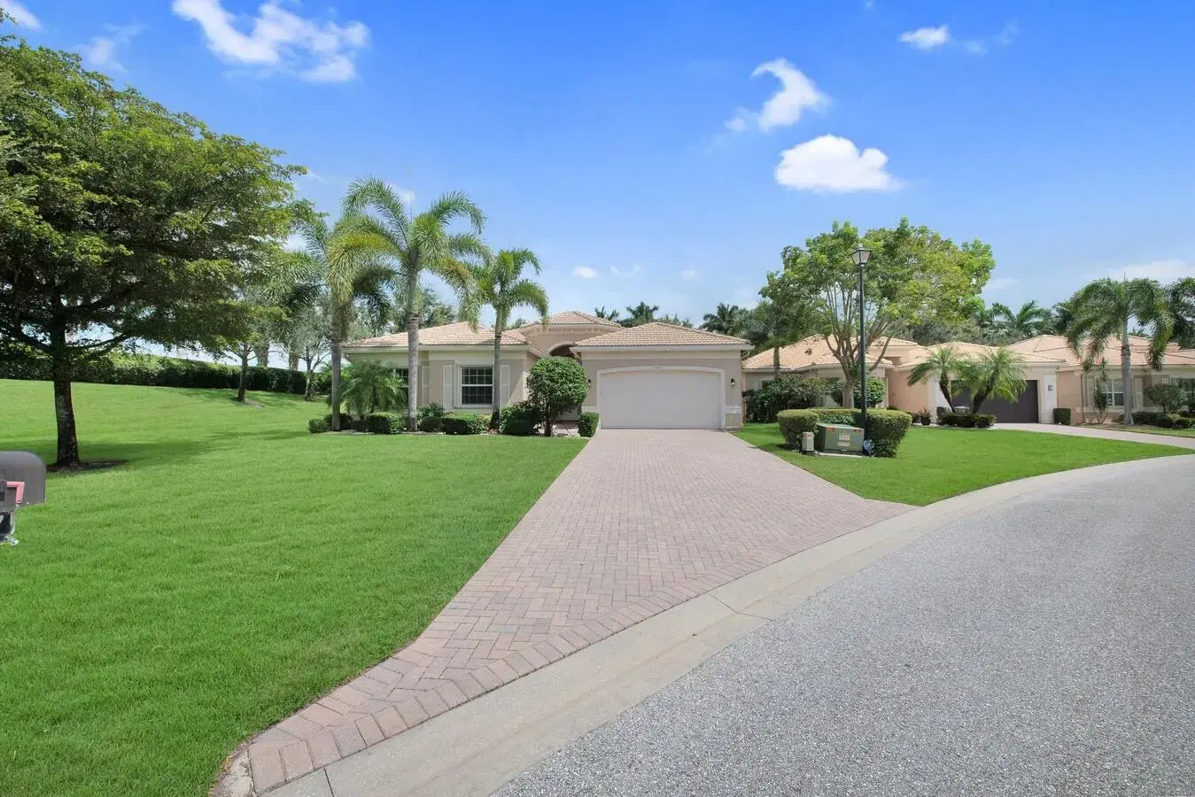 Picture of 9867 Bluefield Drive, Boynton Beach, FL 33473