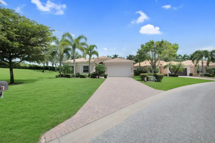 Picture of 9867 Bluefield Drive, Boynton Beach FL 33473