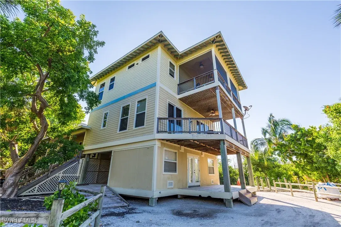 Picture of 331 Spanish Gold Ln, Upper Captiva, FL 33924