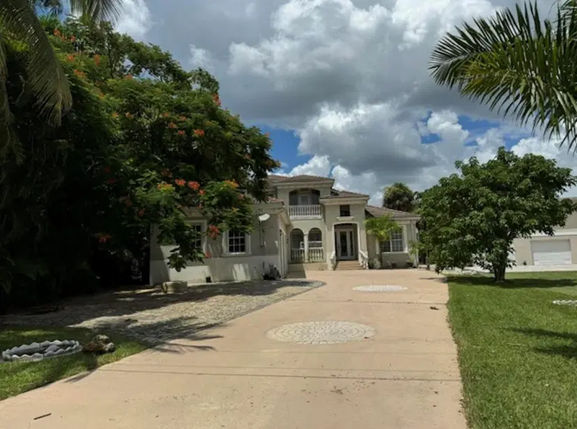 Picture of 4463 E Riverside Drive, Fort Myers FL 33905