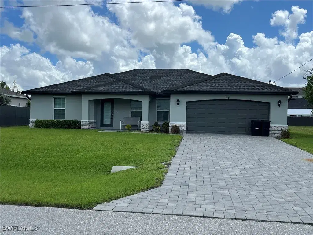 Picture of 129 SW 8Th Pl, Cape Coral, FL 33991