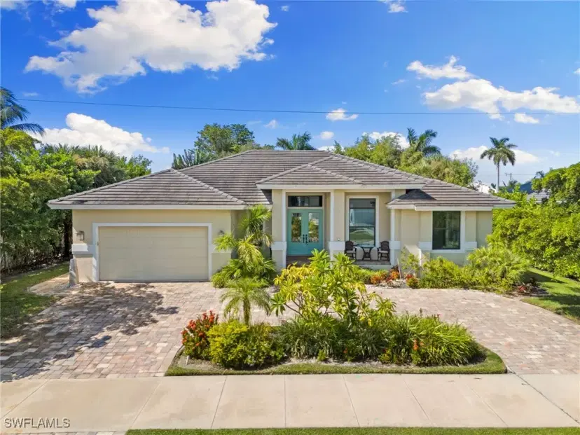 Picture of 741 Tigertail Ct, Marco Island FL 34145