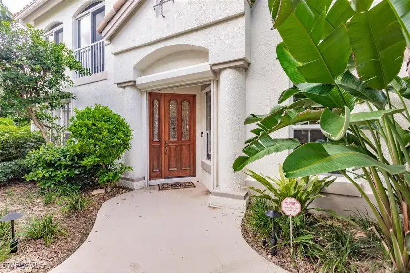 Picture of 181 Colonade Cir 1405, Naples FL 34103