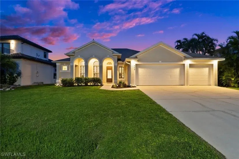 Picture of 643 Coral Dr, Cape Coral FL 33904