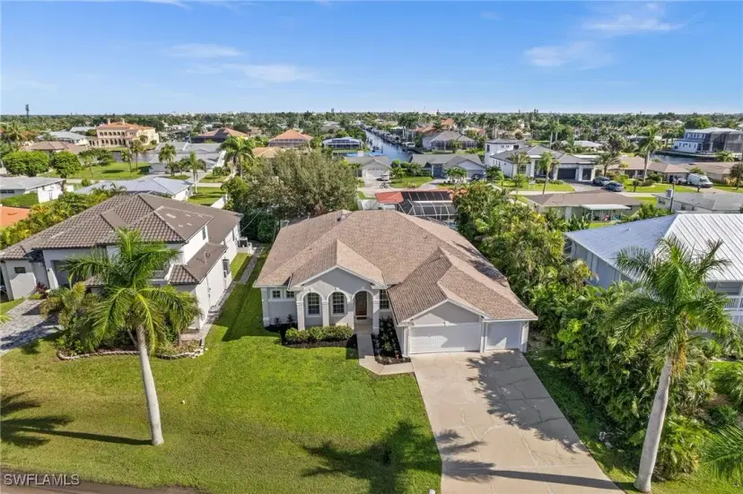 Picture of 643 Coral Dr, Cape Coral FL 33904