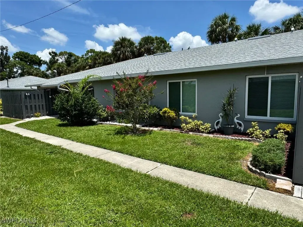 Picture of 1165 Palm Ave 4A, North Fort Myers, FL 33903