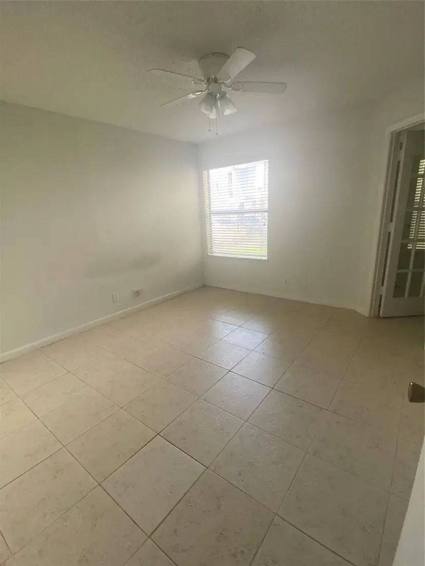 Picture of 2826 S University Dr 3102, Davie FL 33328