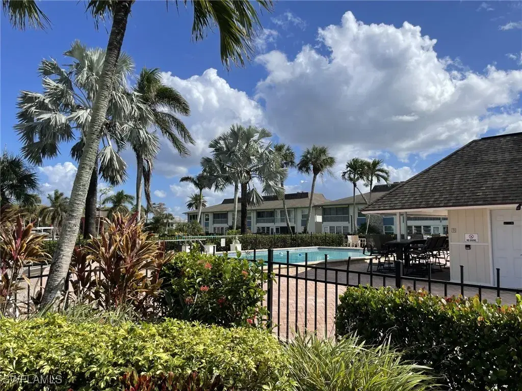 Picture of 325 Charlemagne Blvd B208, Naples, FL 34112