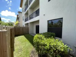 Picture of 8039 NW 104Th Avenue 3, Doral, FL 33178