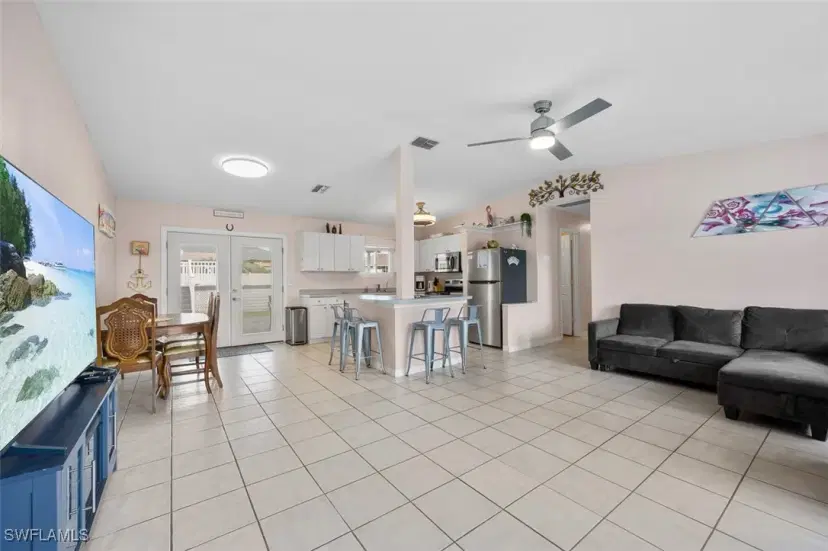 Picture of 205 NE 23Rd St, Cape Coral FL 33909