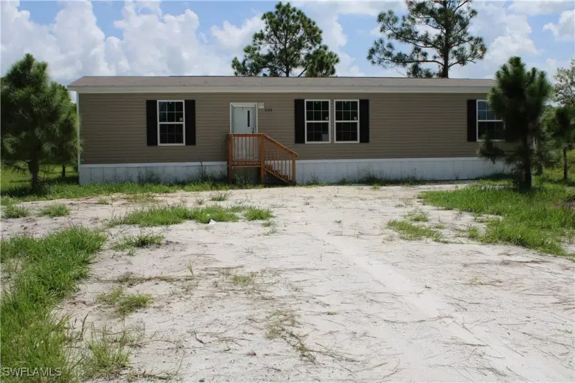 Picture of 235 N Kennel St, Clewiston FL 33440