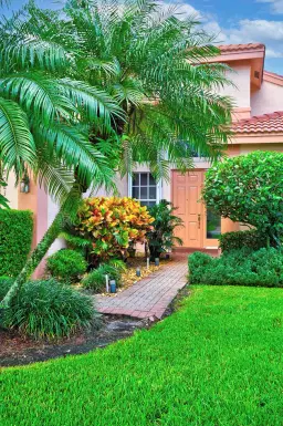 Picture of 7023 Great Falls Circle, Boynton Beach, FL 33437