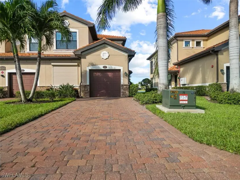 Picture of 26205 Palace Ln 202, Bonita Springs FL 34135