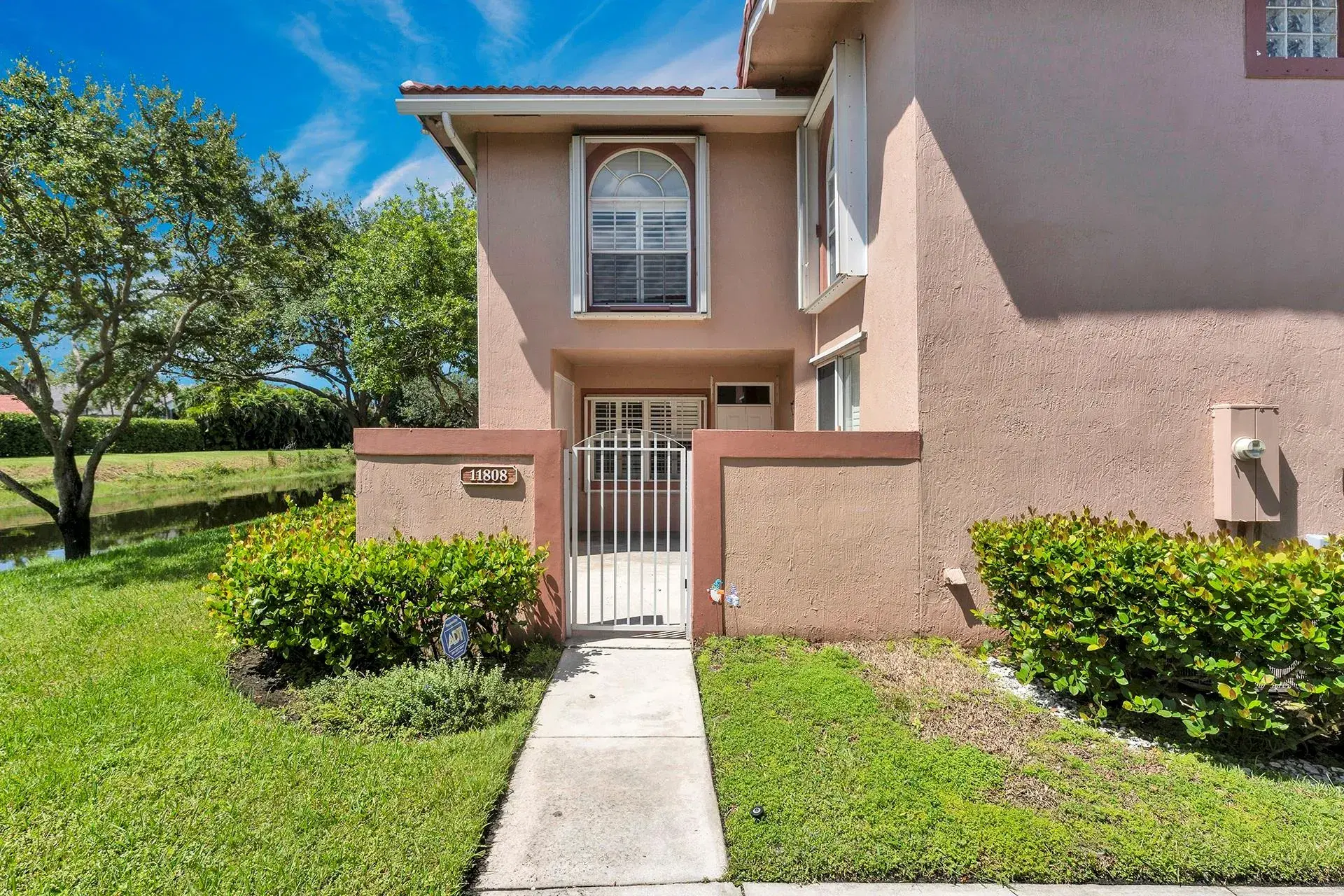 Picture of 11808 Royal Palm Blvd 11808, Coral Springs, FL 33065