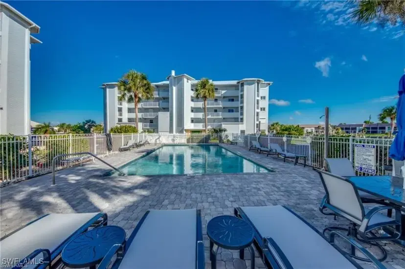 Picture of 4541 Bay Beach Ln 341, Fort Myers Beach FL 33931