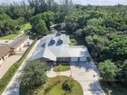 Picture of 400 NE Farmington Dr, Plantation, FL 33317