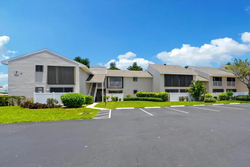 Picture of 3218 S Lakeview Circle 7204, Hutchinson Island FL 34949