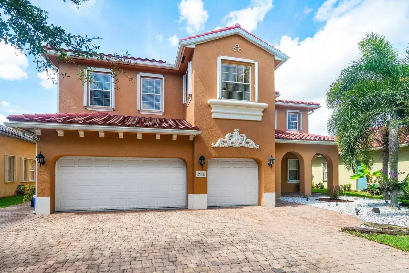 Picture of 713 Cresta Circle, West Palm Beach FL 33413