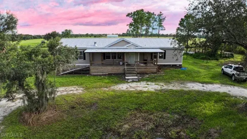 Picture of 1214 Eden Dr, Labelle, FL 33935