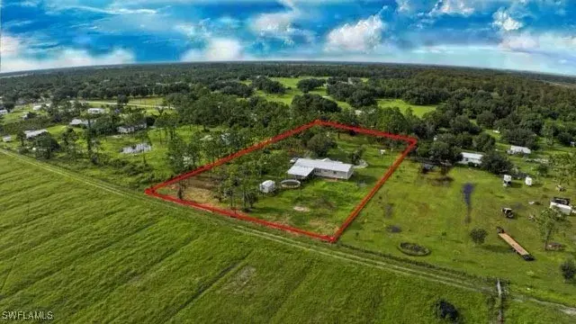 Picture of 1214 Eden Dr, Labelle FL 33935