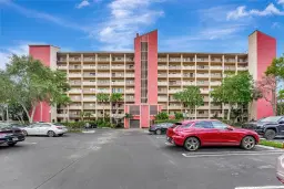 Picture of 2200 S Cypress Bend Dr 905, Pompano Beach, FL 33069