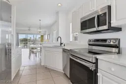 Picture of 2140 Heron Lake Dr 308, Punta Gorda, FL 33983