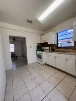 Picture of 602 E 50Th Street, Hialeah, FL 33013