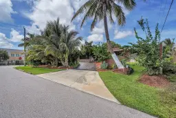 Picture of 345 SW 12Th Ave, Boynton Beach, FL 33435