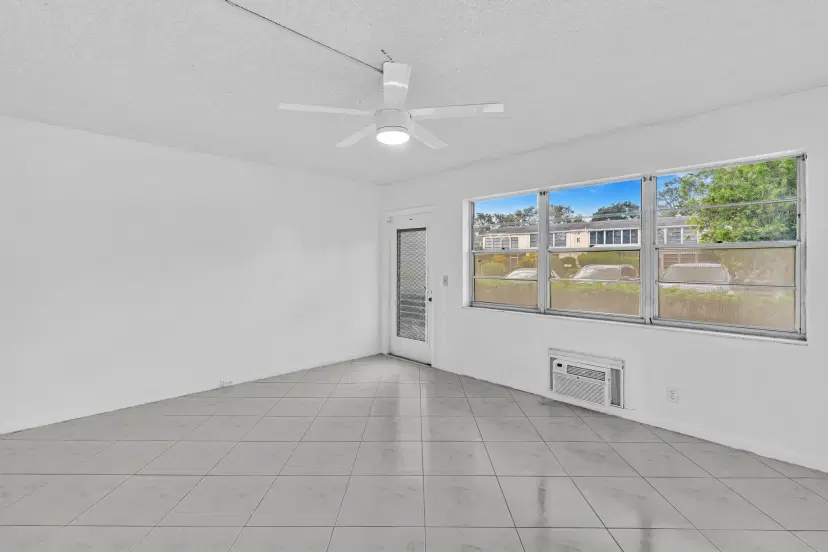 Picture of 392 Durham M 392, Deerfield Beach FL 33442