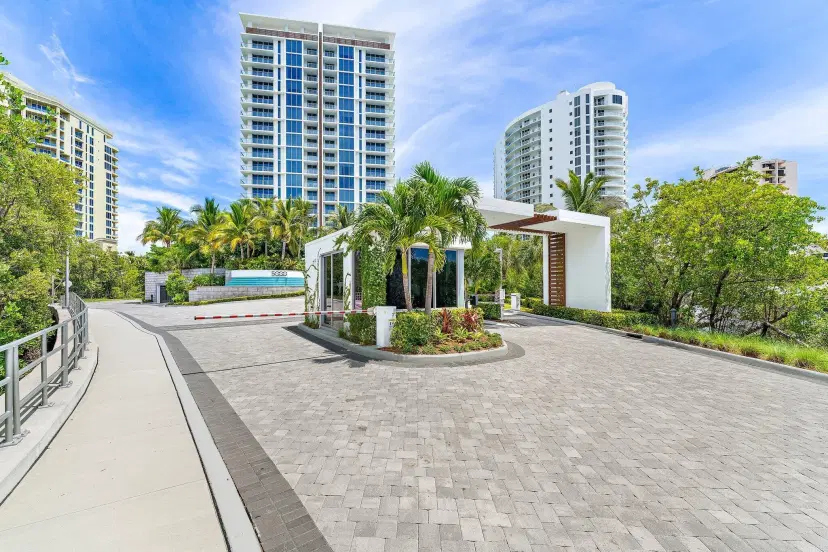 Picture of 5000 N Ocean Drive 1003, Singer Island FL 33404