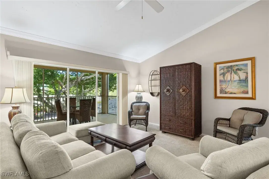 Picture of 5817 Glencove Dr 405, Naples, FL 34108