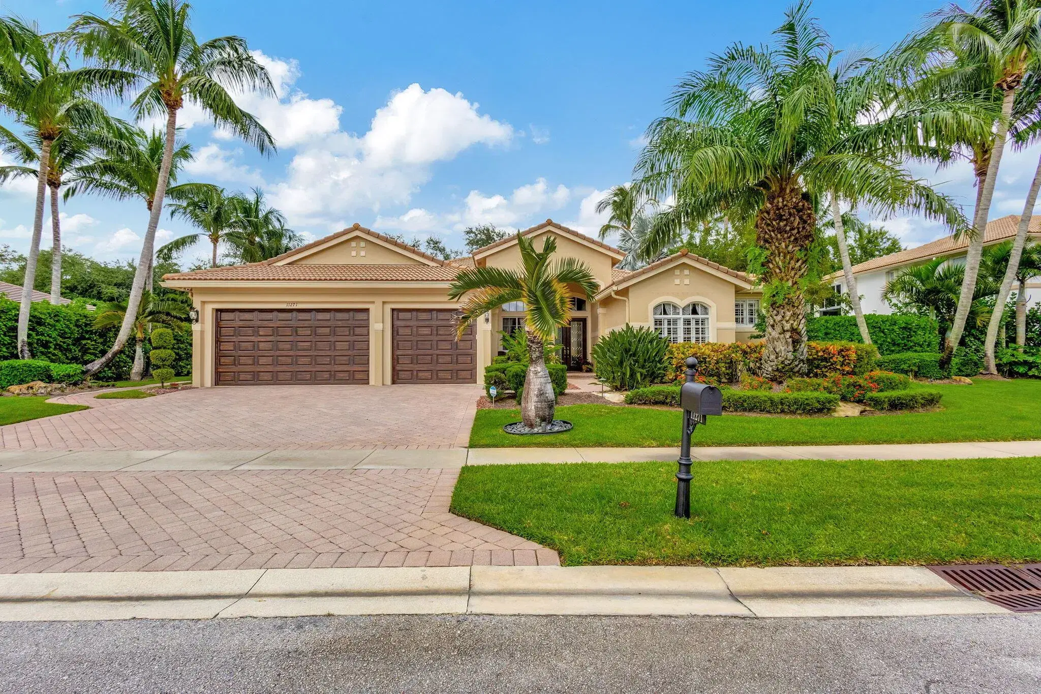 Picture of 11271 Regatta Lane, Wellington, FL 33449